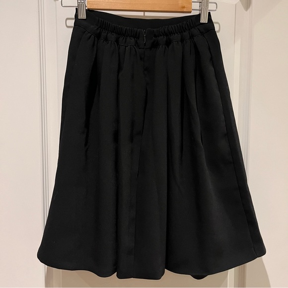 Korean Brand Box Pleated Midi Skirt - Picture 4 of 11